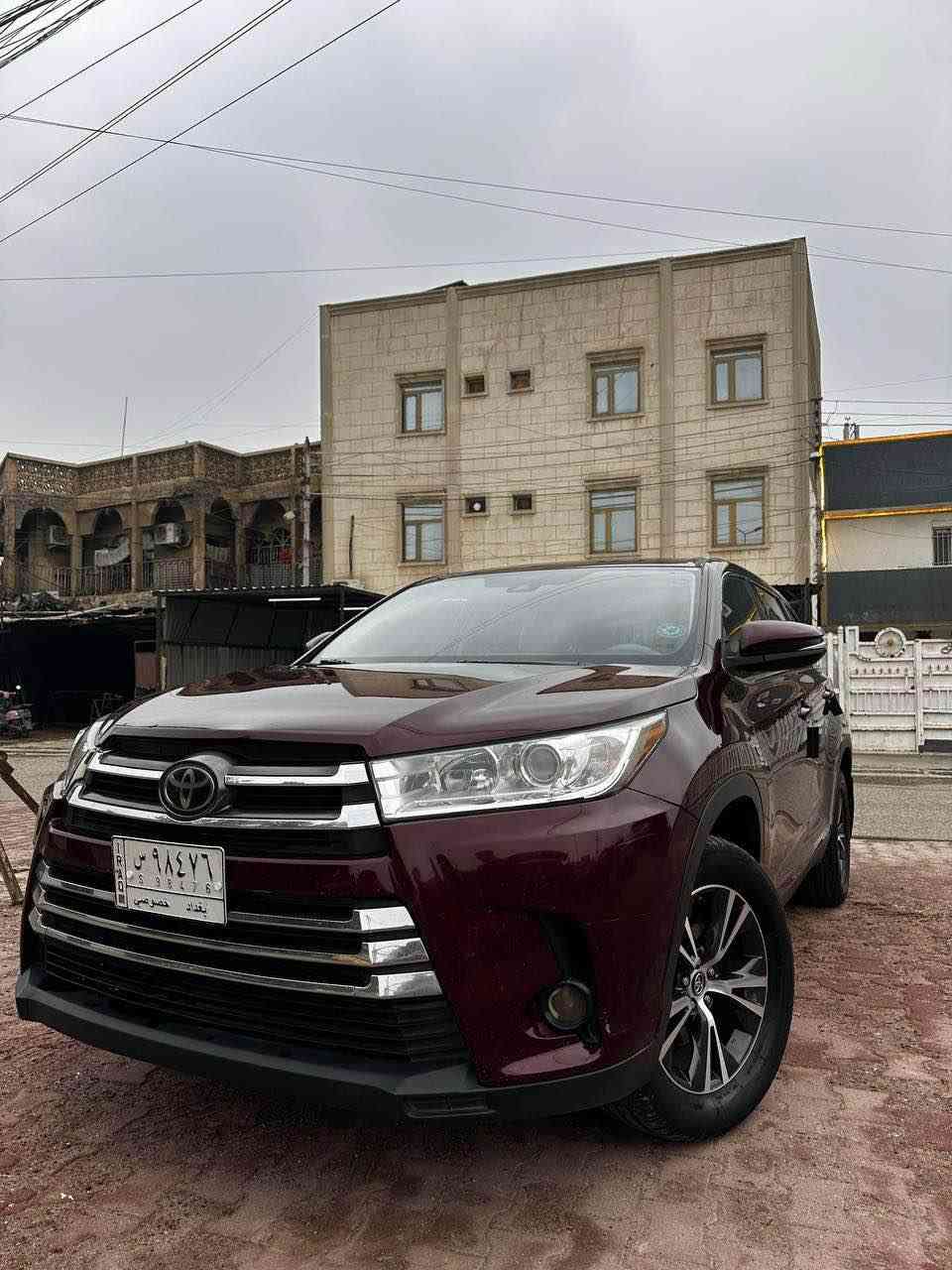 مكلف بالنشر اي استفسار اتصل عالرقم 
للبيع تويوتا هايلندر 
موديل 2019 وارد امريكي بدون حادث صور الحادث بالمنشور 
مواصفات اعتيادية 
مكان السيارة بغداد 
*********** بغداد, العراق
