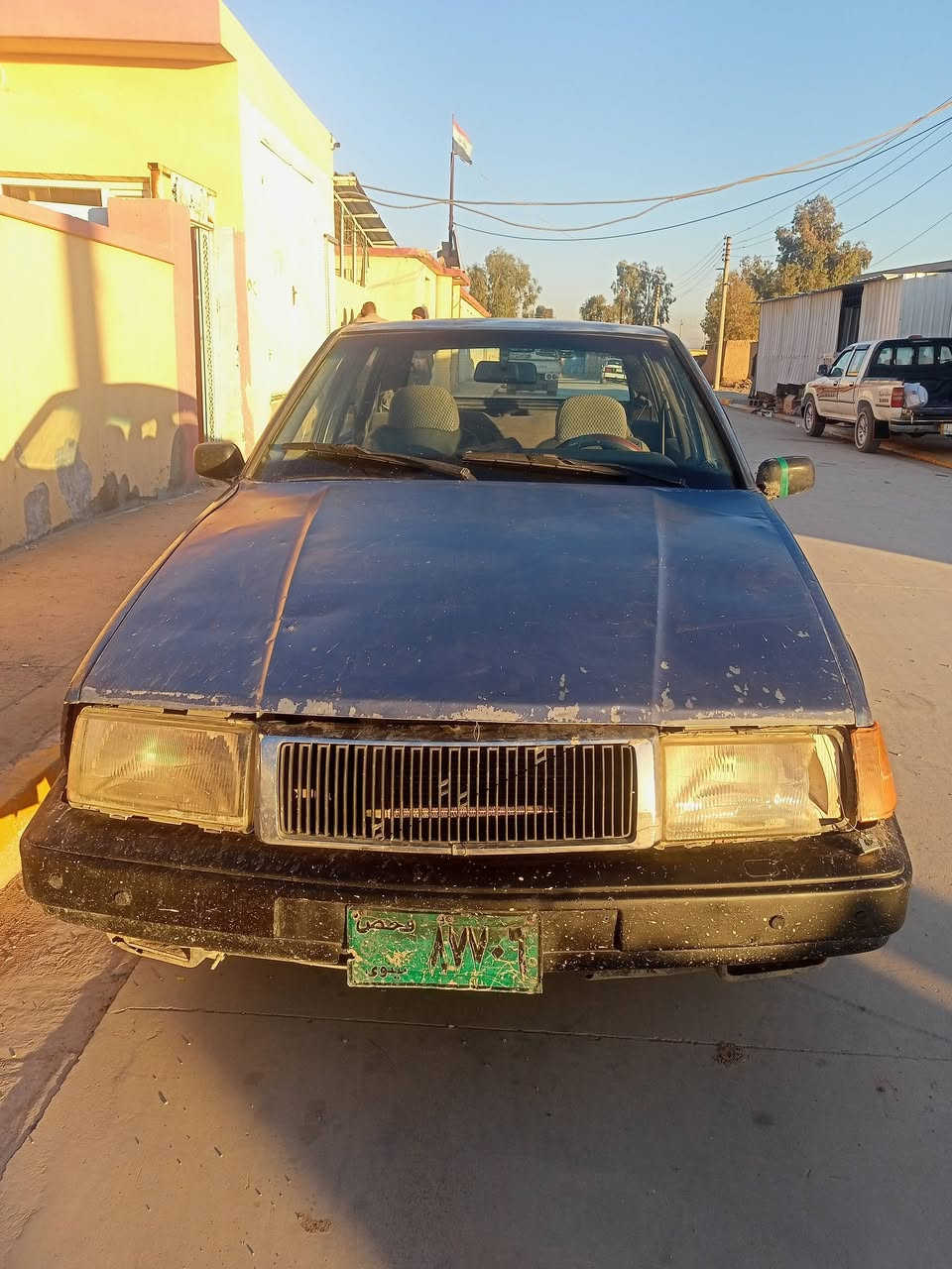 فالفو 91 للبيع محرك وكير شرط وكاله وتحويل شرط كشره نظيف داخله زين طخم جديد تايرات جدد السعر 12 ورقه قفل ***********
