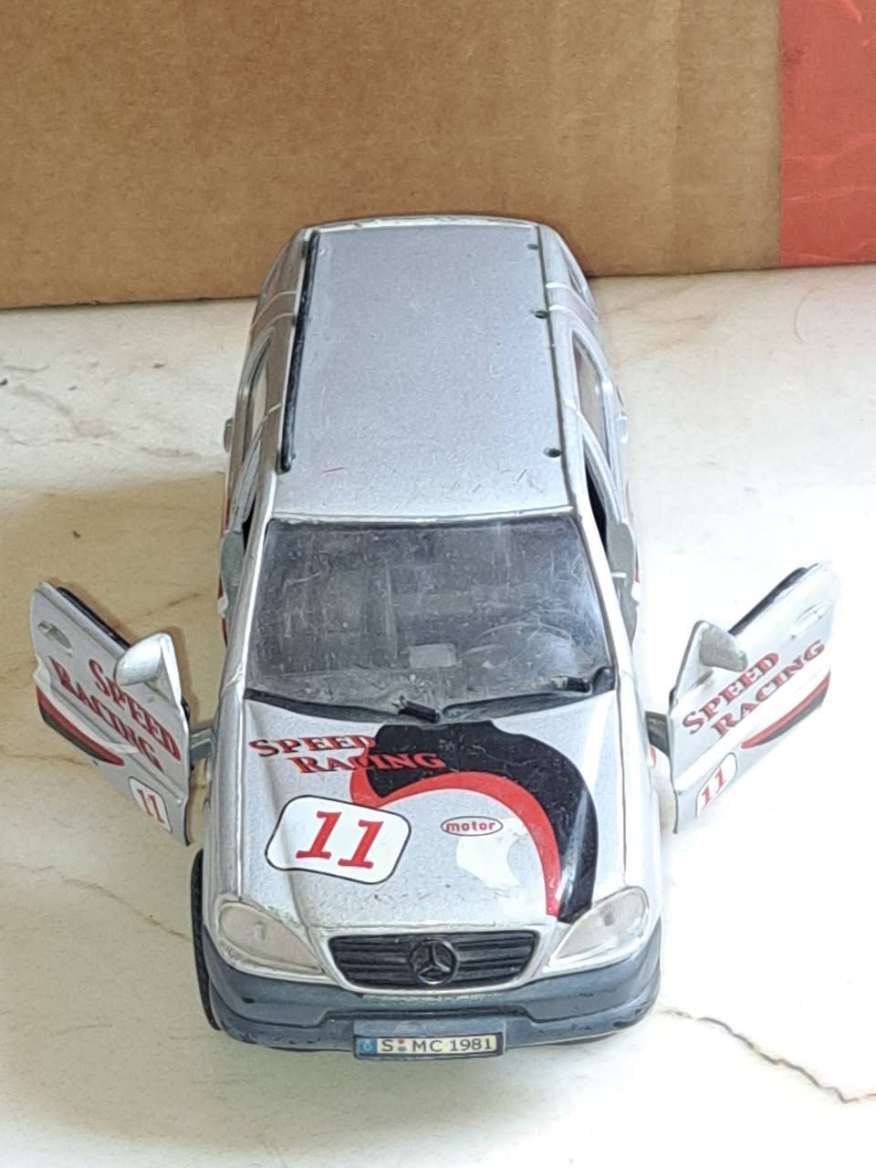 اختار وخلي سعر وبالعافية عليك
يوجد توصيل لكافة محافظات العراق 
***********
