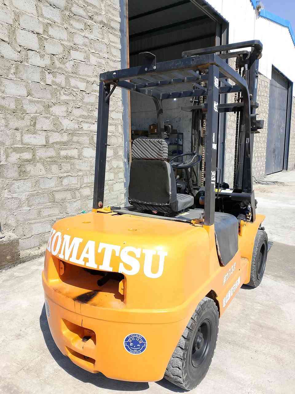 تم وصول رافعة ٣طن صينيه كير+محرك ازيرو ياباني شرط الفحص موديل ٢٠١٣ جاهزة للعمل السعر 55 ورقه للاستفسار اكثر الاتصال برقم   ***********
*********** الفلوجة الحي الصناعي مقابل مخازن دائرة الكهرباء @
