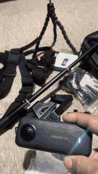 كامره انستا  x3.360درجه للبيع إذا تريد الكامره وحده سعره ٣٢٥وبيه مجال بسيط وذا تريده هيه والعده الي وياها سعره ٣٧٥ألف❤️هذا رقمي *********** مكاني بغداد بل رصافه بزيونه
