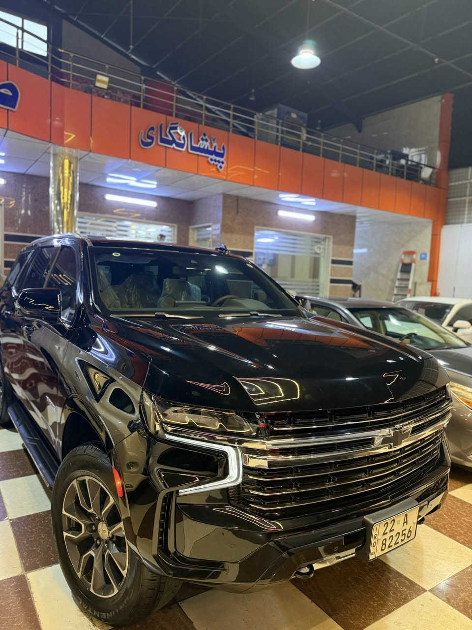 Tahoe LT/1 2023 شركة منصور
عداد / 5000km
كفالة عامة من كلشي 
+ جام مضلل باج مرور + PPF مغلف بلكامل 
فول مواصفات
بصمه 
بانوراما
تشغيل عن بعد
كشنات تدفئه - تبريد
جنطة كهربائية 
ثلاجة 
٥ كامرات 
مرايا شفط 
رادار ٣٦٠ درجة
حساسات ٣٦٠
كامرات ٣٦٠
كشنات جلد + كهرباء 
بصمتين بلادية

مكان اربيل
سيارة مرقمة اربيل وجاهزة من كلشي 

للسعر والاستفسار :
***********
موجود واتساب
