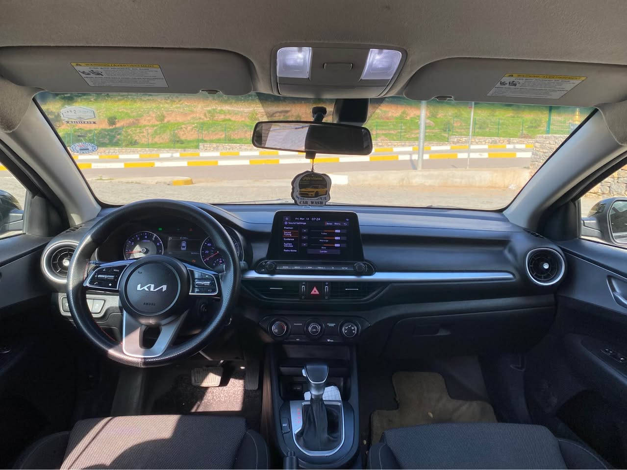 سەرەتا بە ناوی خوای گەورە و میهرەبان

فرۆشتنی خێرا

کیا فۆرتی

مۆدیل ٢٠٢٢

مواسفات ئەمریکی فول مواسفات بەس سڵاید نیە 

ڕادارە تۆماتیکە دەبل گیرە و حاسەیە و کامیرایە و سپۆرتە شاشە گەورەیە تەعدید سرعەیە و دەبل گیچ و دەبل ایرباگ و لایت ئۆتۆیە و ئۆکس و بلوتوس و میمۆری و زۆر مواسفاتی تر..!

نموونە لە جوانی و پاکی

گیر و مەکینە و کارەبایی و تەبرید و تەقە و رەقە و تندوتۆلی بەشەرت

گیر و مەکینەی بەشەرت نەکراوەتەوە

٨٠ هەزار کیلۆمەتر حەقیقی رۆشتووە

دوو پارچەی بۆیاخە بەبی ناوگرتن و بەبی قرچ و بەبی کاڵبوونەوە

کاڵبوونەوەی نیە

پیش و دوای کەپسە و سەقف و شان و چواردەوری شوشەیی

٤ تایە و ویلی لۆکی بیلادی لە ژێرە

رەقەم و سەنەوی تازەیە و بە ناوی خۆمانەوەیە و تەحویل و خرامە و بە ناوکردن بەشەرت

سەیارەکە کامل سیرڤس کراوە

هەموو ئەدەواتیکی شریکەی ماوە

ماڵی دۆستە و دیناریک مەسروفی نیە

بۆ عەیب و عار پرسیار مەکە.!

شوین// هەڵەبجەی شەهید

سعری// ١٣٨ گڵا مجالیکی برایانەی تیدایە

ئاسیا ***********

کۆرەک ***********

واتساب و تیلگرام و ڤایبەری لەسەرە.! حلبجة, السليمانية
