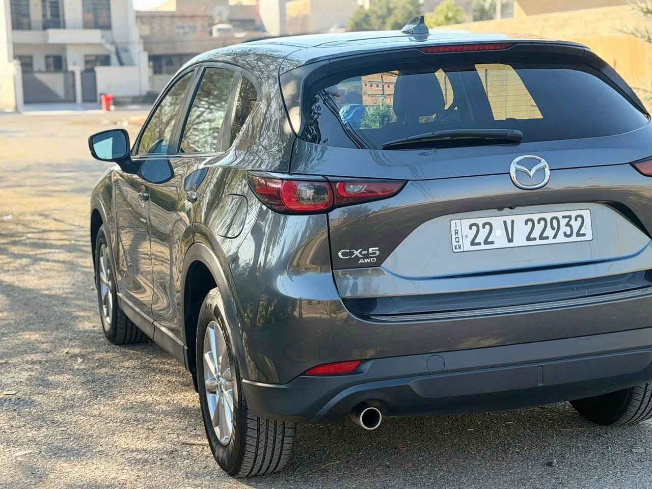 مازدا CX5

مواصفات : preferred

موديل 2023 

عدد المسافة : 52 ميل   

حجم محرك : 2.5L ( 4،سلندر) 

بدون ضرر : شرط كلين بدون طخه او تعديل 

او تكحيل او صبغ 

ايرباك برده طاك جهة السايق بسبب طخة التاير مالتها 

فتحة سقف 

دبل اكسل AWD 

بصمة ابواب 

بصمة تشغيل  

هاند بريك بصمة 

اوتو هولد : Auto Hold 

اوتو ستارت : Auto start 

اوتو ستوب : Auto stop 

رادار امامي ( نقاء عمياء) 

رادار خلفي ( تحذير من الاصطدام) 

تحكم ستيرن 

كشن كهربائي

تبريد مركزي 

لايتات ليد و عدسة زينون  

وبعد هوااي اكو مواصفات…

رقم أربيل ومكان السياره كركوك 

واتساب :0️⃣7️⃣7️⃣2️⃣6️⃣9️⃣6️⃣0️⃣6️⃣0️⃣7️⃣

سعر 173قفل
بس بيع بدون مراوسه
كلين تايتل بي بوياخ بي سارد
فول مواصفات
رقم الشاصي : jm3kebcm5p0114403 شربازهير, السليمانية


**إذا كنت صاحب هذا الإعلان وتريد حذفه لأي سبب، رجاءا أرسل رسالة إلى الدعم الفني**