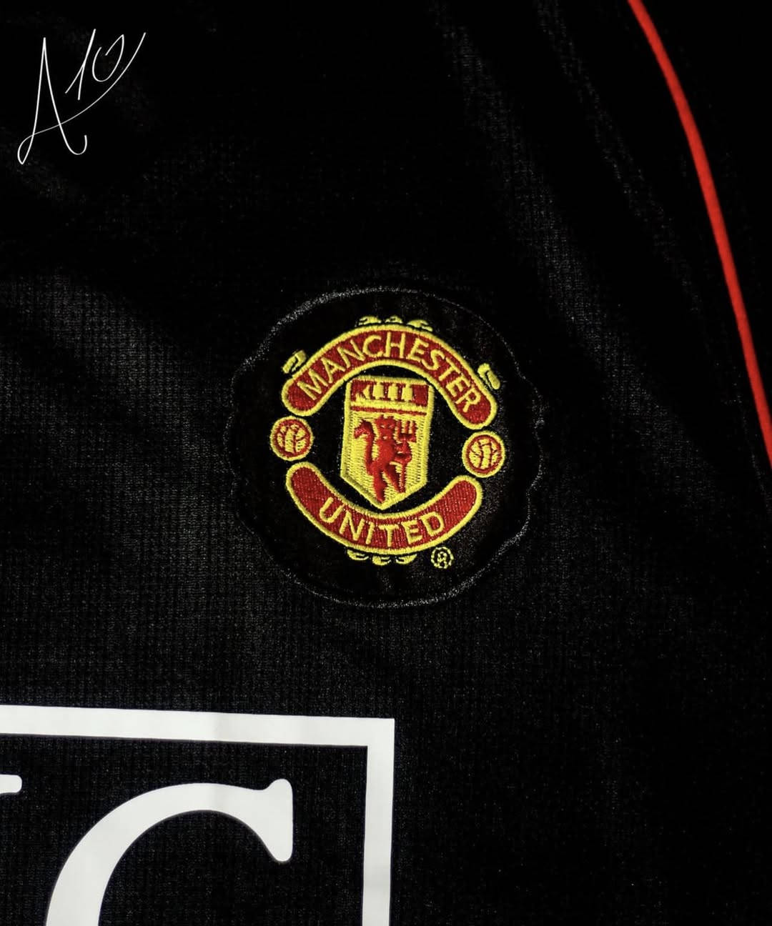 دريس رونالدو 2008  شتوي الأصلي
السعر 23 مع التوصيل 
قياس لارج واكس لارج و اكسين 
للحجز واتساب *********** 
يرهم شلعة
