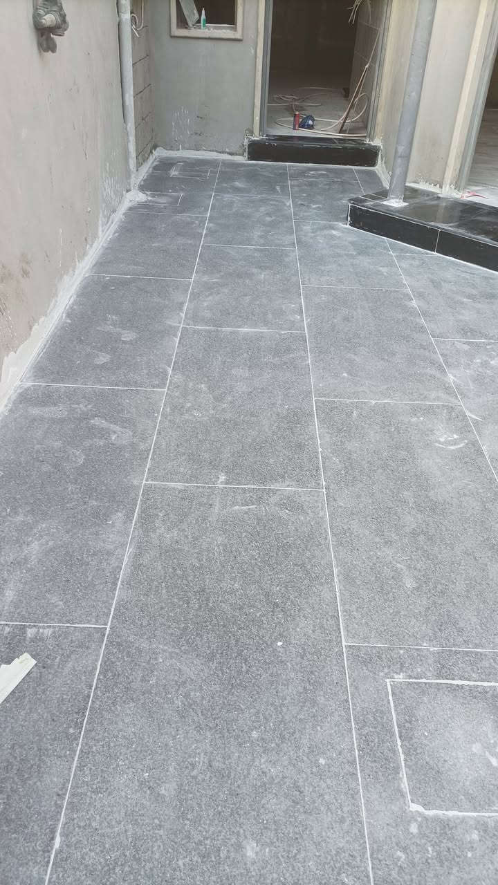 سلام عليكم  جزء بصيت من شغلي جيداري و ارضي اربيل و اطرف اربيل جيداري 5نوص ارضي 5
رقم ***********واتساب
