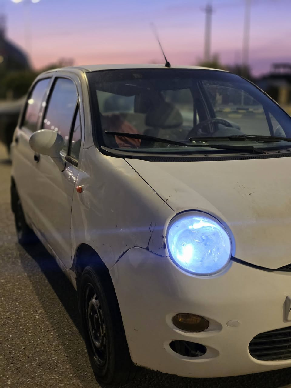 السلام عليكم
#كيرعادي #كيرعادي]

مكان السياره النجف

كيو كيو 2013 رقم بغداد

البدي وحلو ونظيف ما بيها خياسات

محرك مكفول

كير صينيه و عينه جدد

تبريد شغال ثلج

تخم تایر

باتري جديد

السياره كلش حلوه

سعره 33 ورقه

مكانه النجف الاشرف

للاستفسار ***********
