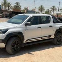 هايلوكس افنجر • ٢٠٢٤ • ماشي ٣٧٠٠٠