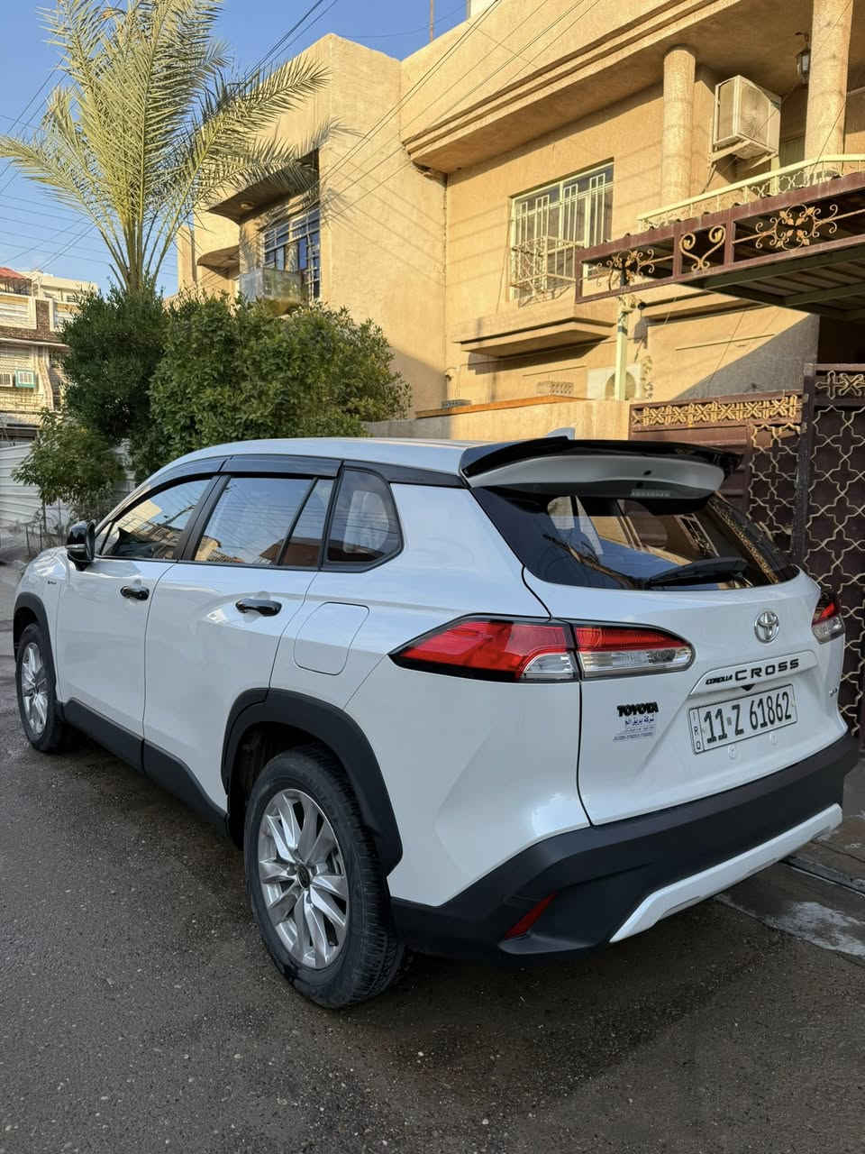 سلام عليكم
كروس 2025 
مواصفات : 
بصمه
فتحه 
شاشه 
كامره دواره 
سايد بريك بصمه 
اوتو هولد 
3انضمة قياده 
دخول ذكي  
محرك 2000 هايبرد
السيارة عليهه كماليات وترتيبات بعدهه بحالة الوكالة 
ماشيه 18 الف كيلو 
رقم بغداد بأسمي تحويل مباشر
السياره مكفوله من صبغ وتبديل   
السعر : 173 ورقة 

مكاني بغداد / الكرخ 

***********
