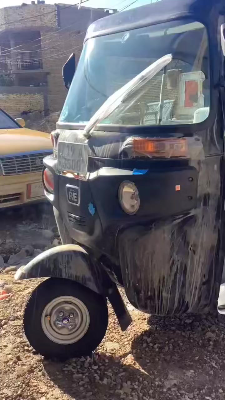 سلام عليكم تكتك 23 شهر 11 مضلع كفاله عامه من صبغ معجون من خياس رقم نكليزي  ما جاوب خاص بيع بدون غاراض  رقم  ***********
