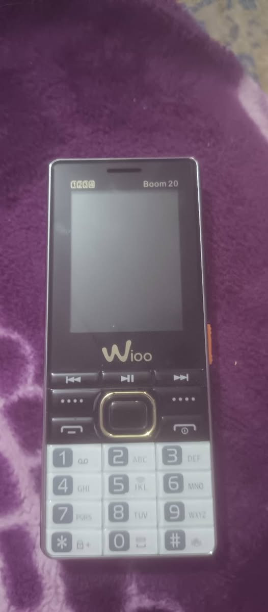 البيع   موبايل 3خطوط. 30


**إذا كنت صاحب هذا الإعلان وتريد حذفه لأي سبب، رجاءا أرسل رسالة إلى الدعم الفني**
