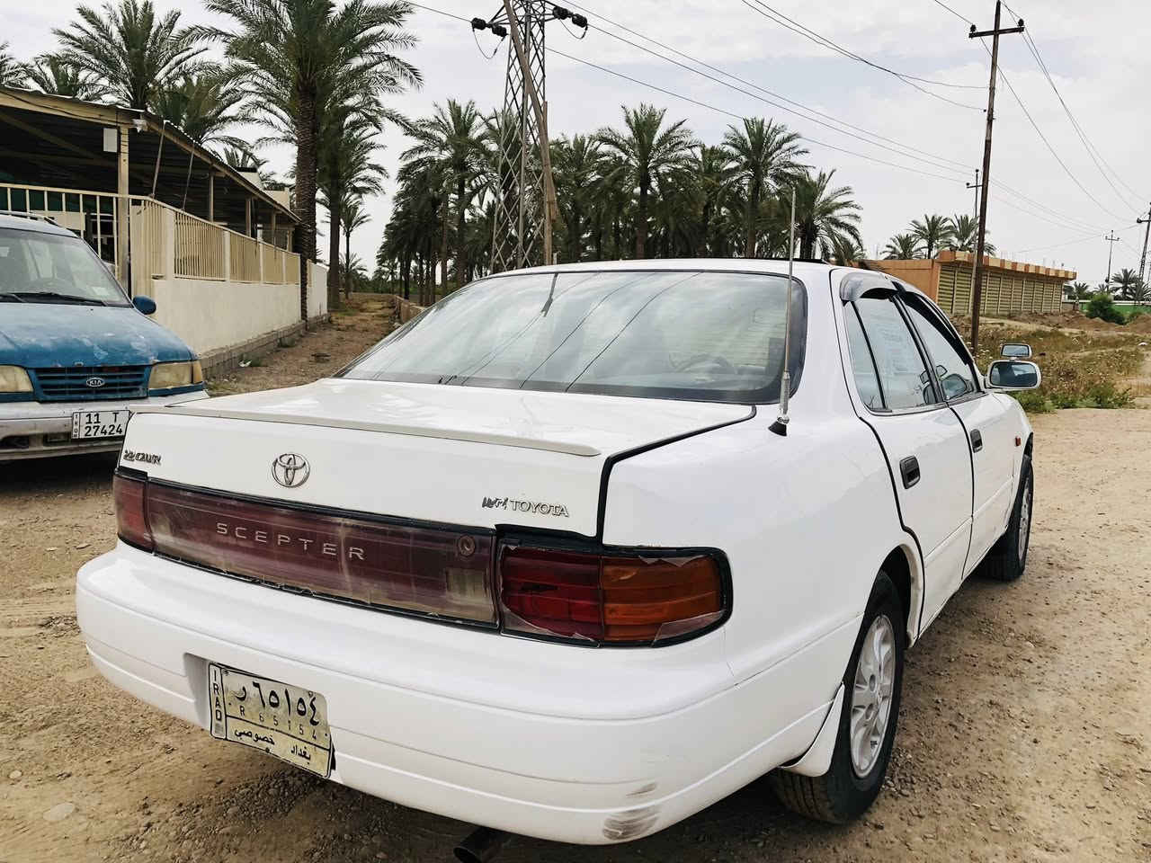 السلام عليكم للبيع كامري خليجي ١٩٩٥رقم بغداد كفاله عامه بيها جاملغ امامي صبغ فقط كير مكينه جدد ٤سلندر ابو الكف تخم تاير نضيف داخل جديد تبريد ثلج ❄️ مكان السياره صلاح الدين بلد السعر السعر ٥٠وبيها مجال***********
