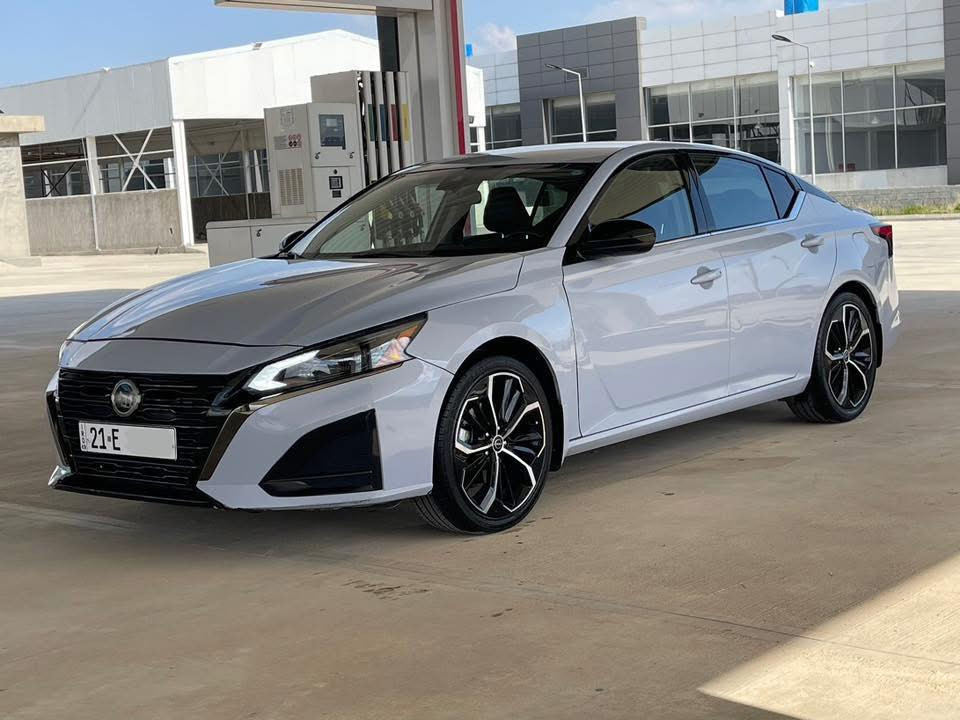 الي يدور شي نظيف و كفالة عامة بدون صبغ 👇🏻
نيسان التيما SR 

اللون المرغوب المميز 
سموك 

موديل : 2023 

حجم المحرك : 2.5L ( 4,سلندر )

المواصفات : SR

‏‎بصمة ابواب

‏‎بصمة تشغيل

اوتو بريك : Auto Stop‎

رادار امامي (تحديد مسار)

‏‎رادار جانبي (نقاط عمياء)

‏‎رادار خلفي (التحذير من الاصطدام)

‏‎حساسات خلفي

نظام : Eco

نظام : Normal

نظام : Sport

تحكم ستيرن

شفتات ستيرن

كشنات كهربائي

كشنات جلد

تبريد لمس

لايتات ليد وعدسة زينون

بكلايتات LED

ويل 19 كروم مختوم SR

نظام خرائط GPS

دبل كير

نظام  apple car play

AUX

دواخل خياط لون برتقالي 

وبعد هواية مواصفات …

__________

__________

السيارة كفالة عامة بدون قطرة صبغ 

و صورة السونار موجودة بالمنشور

بدون صبغ فقط بيها مكانين بارد شي بسيط 

•

•

رقم سليمانية

تحويل غرامة كلها بشرط

سنوية الحد 2029 جديدة

•

السيارة كلش نظيفة  و بعد احلى من الصور

السيارة اني مستوردها على ايدي و مال بيت 

دينار واحد مابيها مصرف 

تجي تشغل و تطلع

•

مكانها سليمانية

 السعر على الخاص 

لو اتصل و تدلل 

***********
