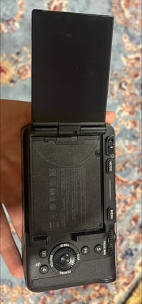 سوني FX30 • بطاريتين