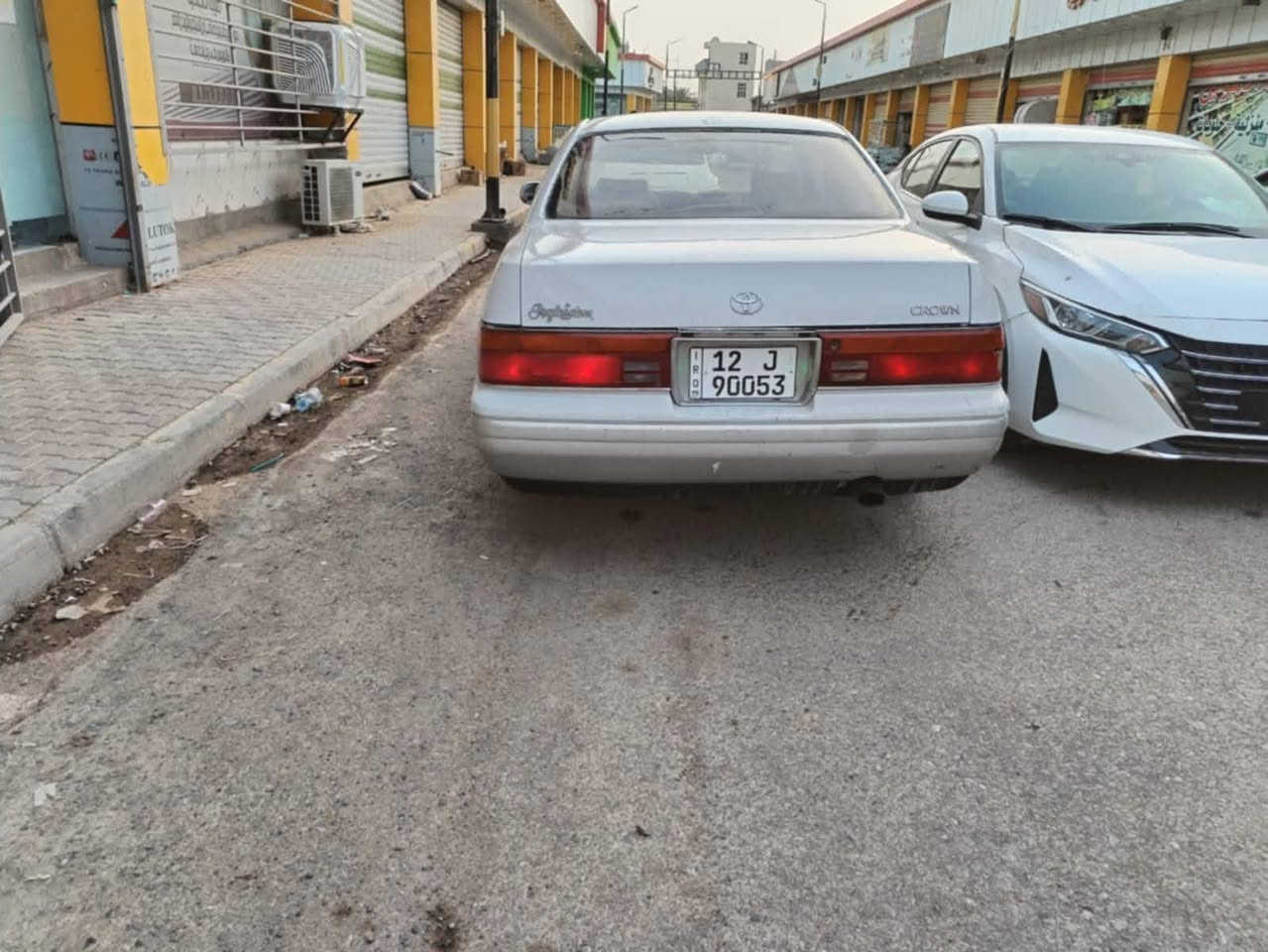 #سلام_عليكم_للبيع.  #بطه #رقم_نينوئ دولي
شرط تحويل وكاله كير محرك شرط
كهربائيات كلها شقاله شاشه ايباد
تخم تاير مستعمل نضيف صدر فوك نص عمر كركعه ماكو ولباقي شوفت عينك السياره كصه فوك جوه مو تجي دكلي شبيها مابيها ولباقي مكفوله لا ضربه لا معجون لا صبغ فقط مكانات الكص مكاني بيجي مكحول سعر ٤١ وبيها مجال بسيط خاص ماجاوب هاي كل صورها وتفاصيلها وعلا راسي الجميع الاستفسار ***********    ***********
