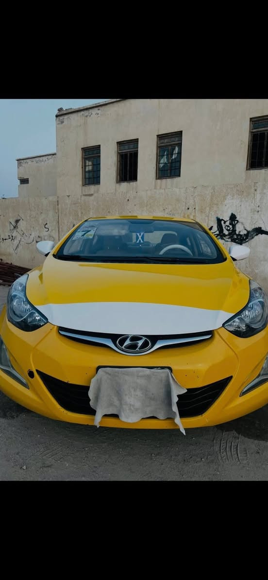 النترا ٢٠١٣رقم دولي ذي قار بأسمي خليجي مكفوله من الضربه حداديه كير تبريد كله شرط مكينه ١٦٠٠ نضيفه هيئه غرامات مصفره السعر ١٠٠ وبيها مجال للشراي مكاني ديوانيه تلفون *********** ديوانية, القادسية
