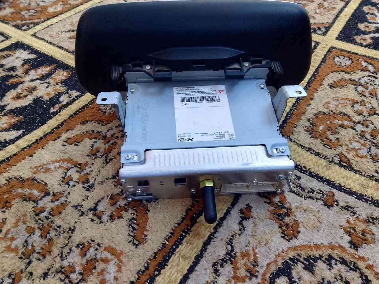 السلام عليكم شاشه توسان نضيف الاصلي بلاتوث كامره خفيه حساس كله شغال من مديل 18لحد 20 قيم واخذ بمايرضي الله مكان بغداد جسر ديالى 
***********
