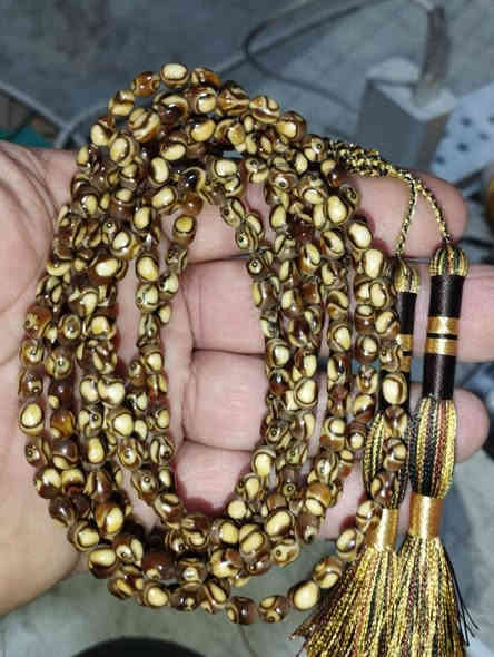 تەزبیحی زۆر جوان و دەگمەن بەنرخی گونجاو    گەیاندنمان هەیە   

***********
***********
ڤایبەر وەتساپ بەردەستە
