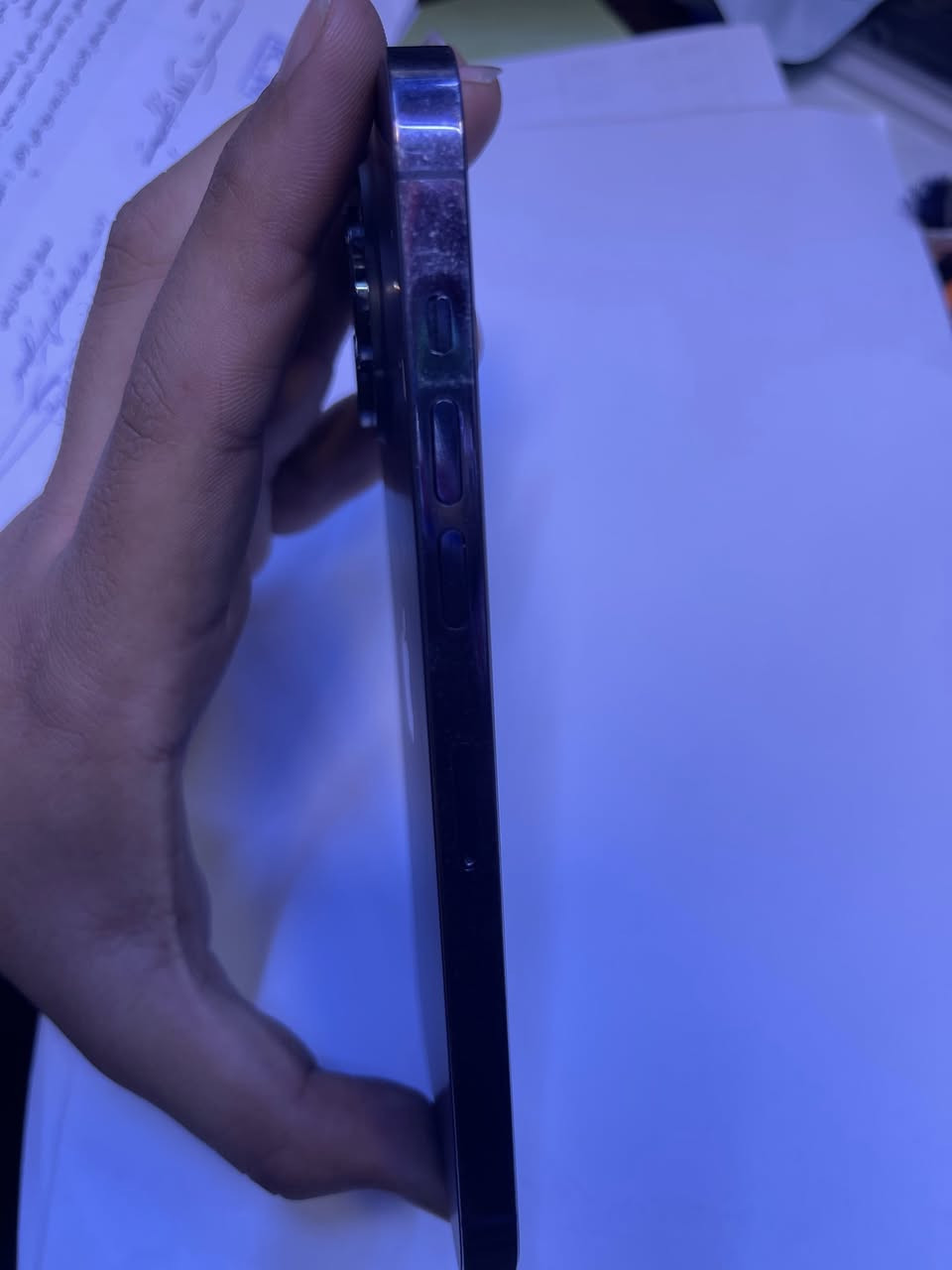 سلام عليكم 14 pro max للبيع السعر ٦٥٠ الف وبي مجال بسيط الجهاز مبدل شاشه وظهر وواكف كامره اماميه وفلاش. مكاني الحريه للتواصل ***********
