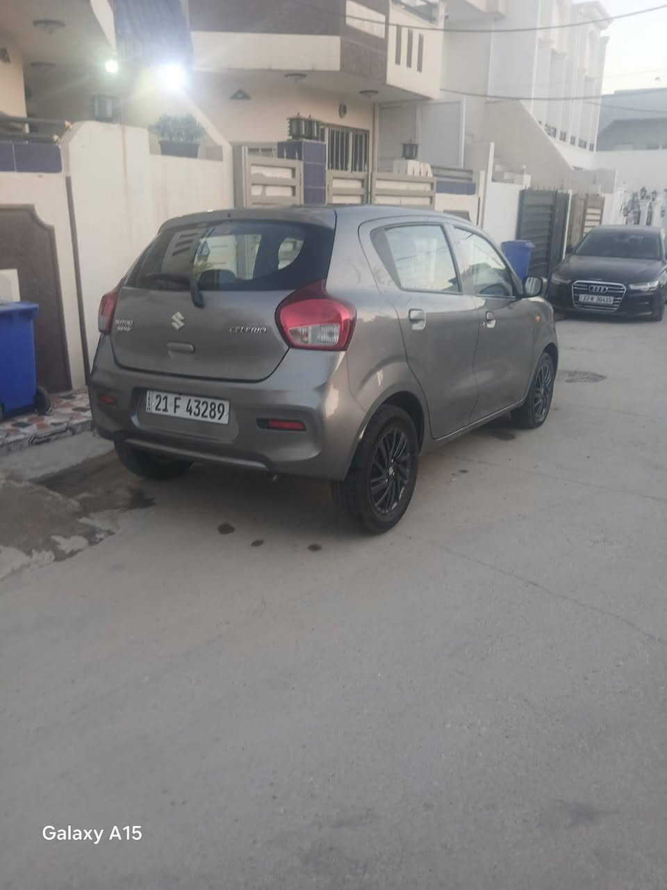 << شركة سازوكي >> SUZUKI // ياباني شكل جديد... سيارة سحب شركة/زيرو/ كلين بدون صبغ ماشية فقط (( 7 )) سبعة الف كيلومتر حقيقي فقط يعني بعدها زيرو والسيارة مرقمة شمالي (( رقم سليمانية دولي )) جديد وهزة جديد وسنوية لحد ( 2030 ) جديد شرط التحويل.
- سعر مناسب لسيارة (( 90 )) ورقة فقط لشراي.
- أتصال علرقم *********** أسيا
*********** واتساب
-لون السيارة مميز.
-موديل السيارة ((2023)). 
- مواصفات السيارة خذمات خليجي داخل سيارة مطعم شكري وأسود وسلفر... كير اوتوماتيك..مكينة ياباني علبلاد أقتصادي..تدفئة..تبريد ثلج..شاشة اندرويد بلادي مواصفات خاصة..تحكم أستيرين طرفين..بلوثوث..جامات كهرباء..مانع تزحلق..اي بي أس..كاميرا بلاد..حساسات خلفية بلادي..ستوب لايت..بلاجكتور..مرايات كهرباء..أشاير بجاملخ..أسبير جوكر علشركة...ويل كروم أسود بلاد شركة حجم اطارات ١٥ جديد..سويج جداحة عدد٢ قفل مركزي نظام سنتر لوك..أطفاء ذاتي عند توقف سيارة..مانع ضباب..نظام أيرباكات علبلاد...يو بي أس...غراض بلاد شركة بعدها بيه... لاواصق ولزكات شركة بعدها بية.
-مكان سيارة كركوك. كركوك, العراق
