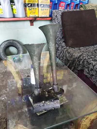 هورن هوه الأمريكي الاصلي ع فحص السعر ١٥٠ الف وبي مجال 07733872418