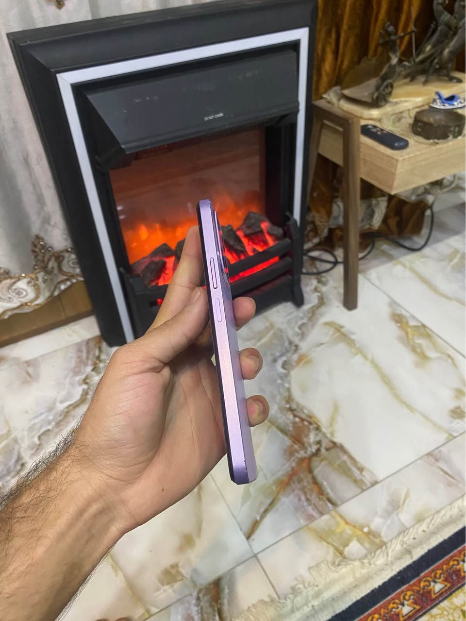 ✨ Honor X6b | الأداء الاقتصادي المتكامل 📱
الخيار الأفضل لسعره.. مواصفات قوية وتصميم أنيق:
• 💾 الذاكرة: 128 جيجابايت.
• ⚡ الرام: 6 جيجابايت.
• 🔋 البطارية: 5200 مللي أمبير (عملاقة).
• 🔌 الشحن: سريع بقدرة 35 واط.
• 📸 الكاميرا: أساسية بدقة 50 ميجابكسل.
• 🖥️ الشاشة: سلاسة 90Hz.
✅ جهاز عملي، بطارية تدوم طويلاً، وسعر مناسب جداً.

ملاحضه الفطر بل لزكه مو بلشاشه جهاز جديد مداخل تصليح 
السعر 125 
بغداد حي او بغداد, العراق


**إذا كنت صاحب هذا الإعلان وتريد حذفه لأي سبب، رجاءا أرسل رسالة إلى الدعم الفني**