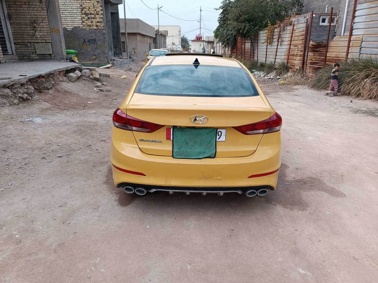 سلام عليكم النترا وارد امريكي فول مواصفات رقم بغداد بسمي محرك 2000دوش حادث بنيد مبدل بدون دواخل سعر ١٢٥ رقم الهاتف ***********
