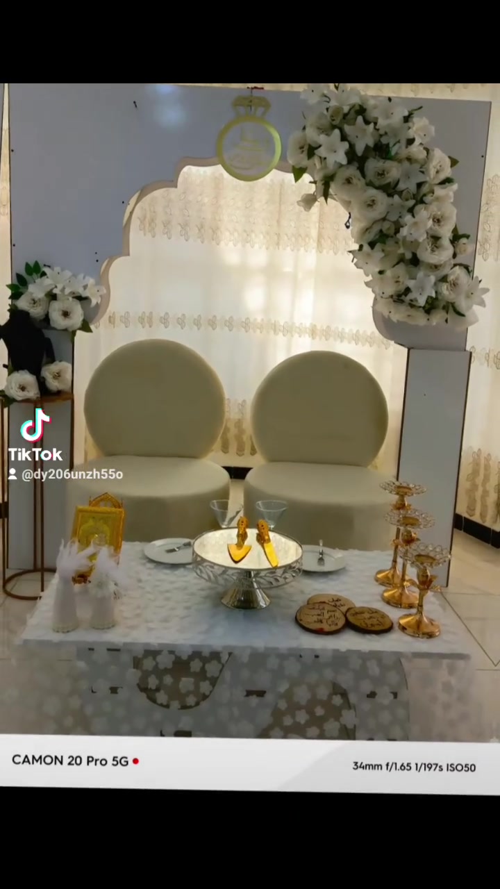كوشات اعراس مستعمله للبيع لحاب يشتري يدخل خاص الرقم التواصل ***********

