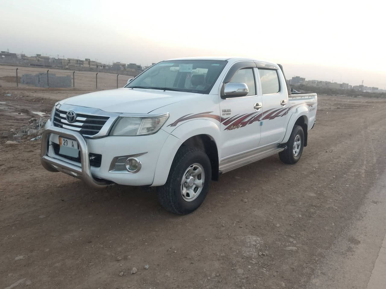 السلام عليكم تويوتا هايلوكس
موديل 2014 مكفوله كفالة عامه رقم واسط دولي تحويل مباشر ماشيه 174 على وضع الشركه السعر 225 مكان السياره واسط الكوت الاستفسار 

***********
