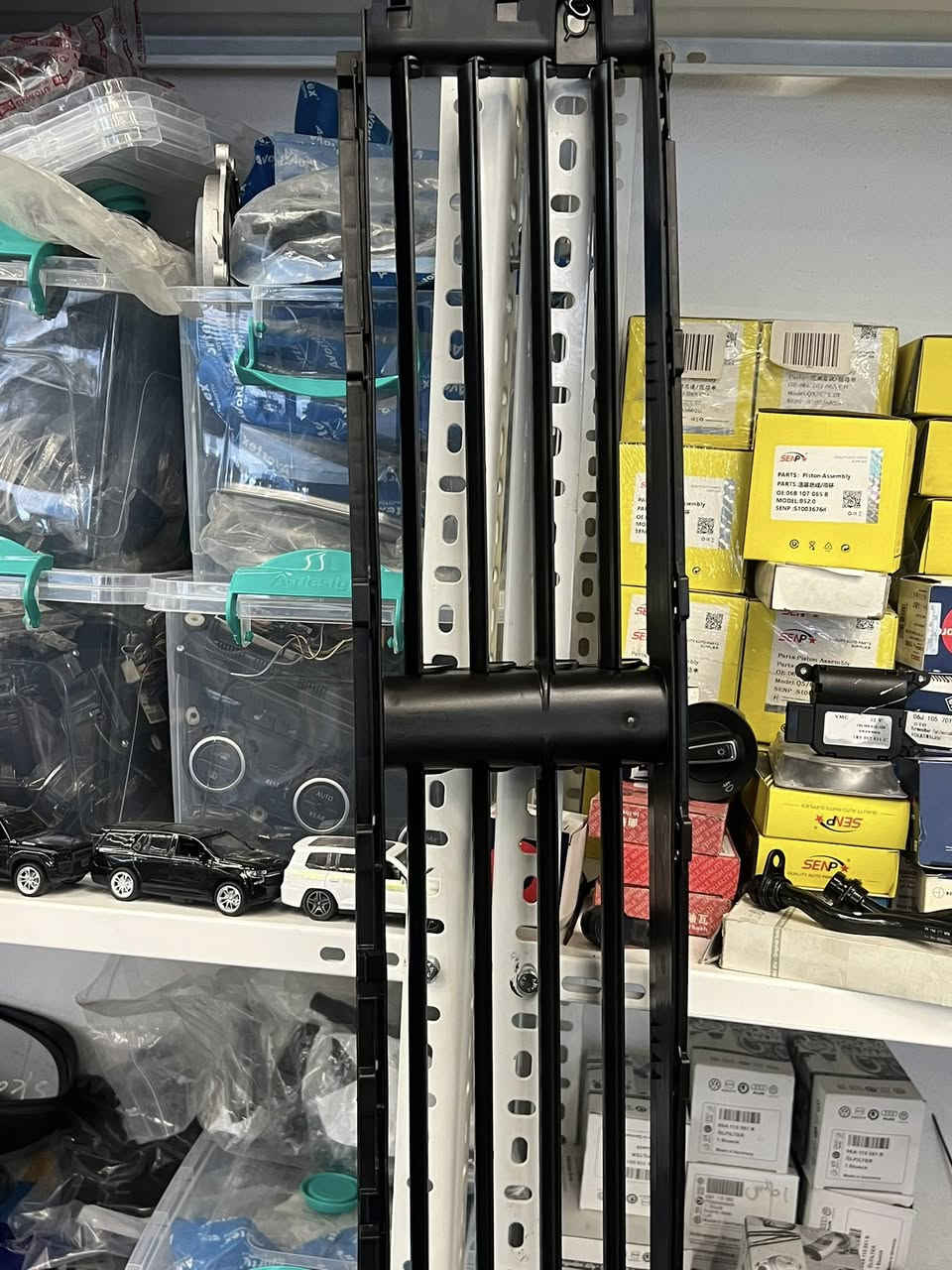 اي استفسار فقط على وااتساب ***********
لبيع ‎ جميع قطع غيار سيارا المانيه 

‎اطلس - تيكوان- طاوس - جيتا - باسات - كولف 

‎توصيل جميع محافظات العراق 🇮🇶
