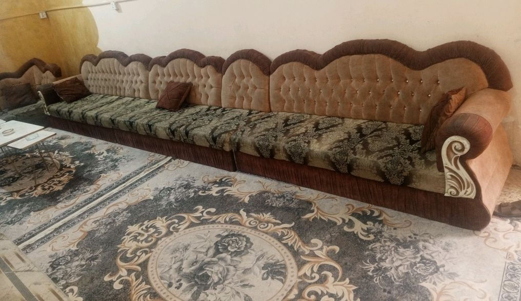 للبيع ( ديوان / تنور كهربائي وغازي/ صوبة كهربائية/ شافطة دهون/ طبلات) يريد شغل يدزها خاص


**إذا كنت صاحب هذا الإعلان وتريد حذفه لأي سبب، رجاءا أرسل رسالة إلى الدعم الفني**