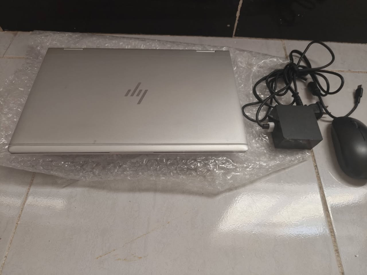 لابتوب hp لمس وفول HD كوراي 5 الجيل 8 هارد SSD 256 رام 8 لايتكيبورد الابتوب بدون خلل وب٢٥٠ الف مكاني اربيل حي المهندسين


**إذا كنت صاحب هذا الإعلان وتريد حذفه لأي سبب، رجاءا أرسل رسالة إلى الدعم الفني**
