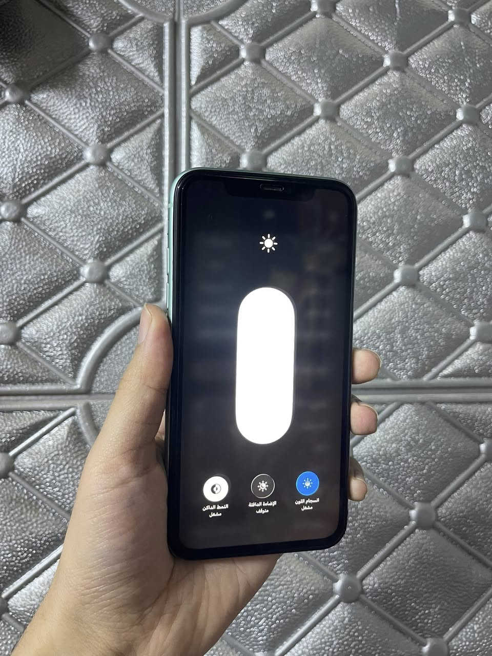 ايفون 11 عادي 128 بطاريه 100 شريحتين نضيف فقط مبدل بطاريه وضهر الباقي مكفول كله شغال سعره 195 وبي مجال ***********
