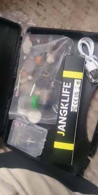 الكترونيات • اكسسوارات • وصف ناقص