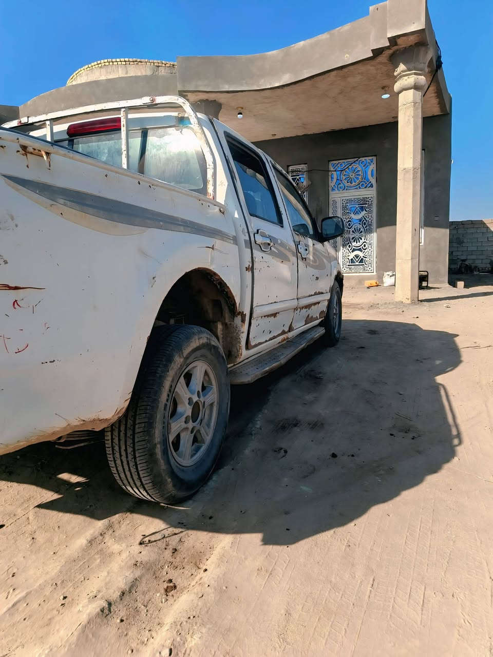 سلام عليكم سياره للبيع صولي بسمي  سعر 22وبيه مجال مكاني سيدد خيل تواصل  وتساب ***********
