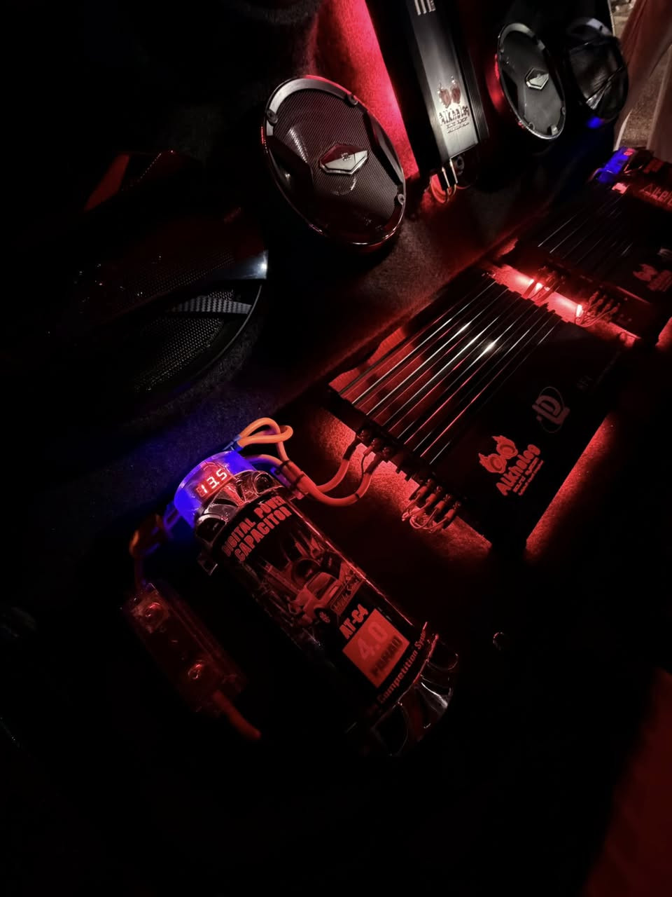 بسم الله ماشاء الله ♥️
الخليج لمضخمات الصوت الاحترافية 🔥
تجهيز ساوند سستم BMWE36🔥
تصميم + تنفيذ الخليج♥️

اضافه 4 سبيكرات بيضوي 6x9 SONY+ Pioneer 🔥
اضافه 4 سبيكرات 6ing من وكاله GB🔥
اضافه امبلي فاير LD AUDIO 🔥
إضافه مونو بلوك BEMINES🔥
اضافه سبوفر Pioneer 1600W🔥

‎البيز ولنقاوه شي كلش قوي🔥
‎كل مايخص مضخمات الصوت الاحترافية 🔥😈
‎تتوفر كافه انواع الصوتيات الاحترافية وكافه أنواع السيارات 👌🏻 مركز الخليج منذ 1981🫡
‎بغداد نفق الشرطه مجاور الكنيسه 📍
‎*********** مهندس مصطفى ♥️
