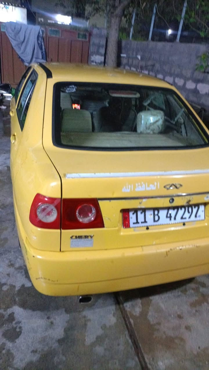 شيري كوين 2011
السلام عليكم 
شيري كوين موديل 11 
كير مكينه بلاد صار شهر من شادها كله جديد 
تايرات نص عمر 
مسجل شاشه جديد 
السياره لا ضربه ولا صبغ مجرد طخه دراجه بل جاملغ الخلفي ومعدل ع بارد 
السياره نضيفه ب شكل 
بس السياره عوزها صدرر 
رقمها بغداد دولي 
سنويه جديد ب اسمي لحد 2030 
سعرها 28$
مكان السياره ديالى خانقين بختياري 
***********
