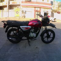 دراجه بوكسر للبيع مرقم وسنويه رقم بغداد نگليزي 4تحويل ثاني يوم موديل 1...