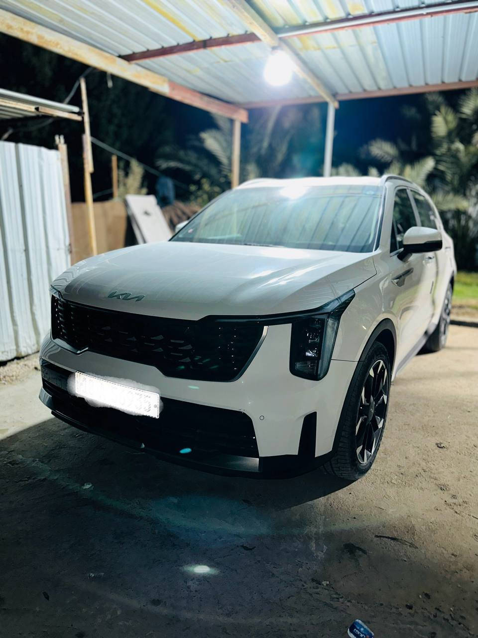 سلام وعليكم سورنتو موديل 2025 ماشيه 23 KM مكفوله كفاله عامه من كشر محركً كير رقم بابل ويل  20 فول مواصفات عده الفتحه  سنويه 2030 مكان السياره حله سعرها 315 رقم ***********
