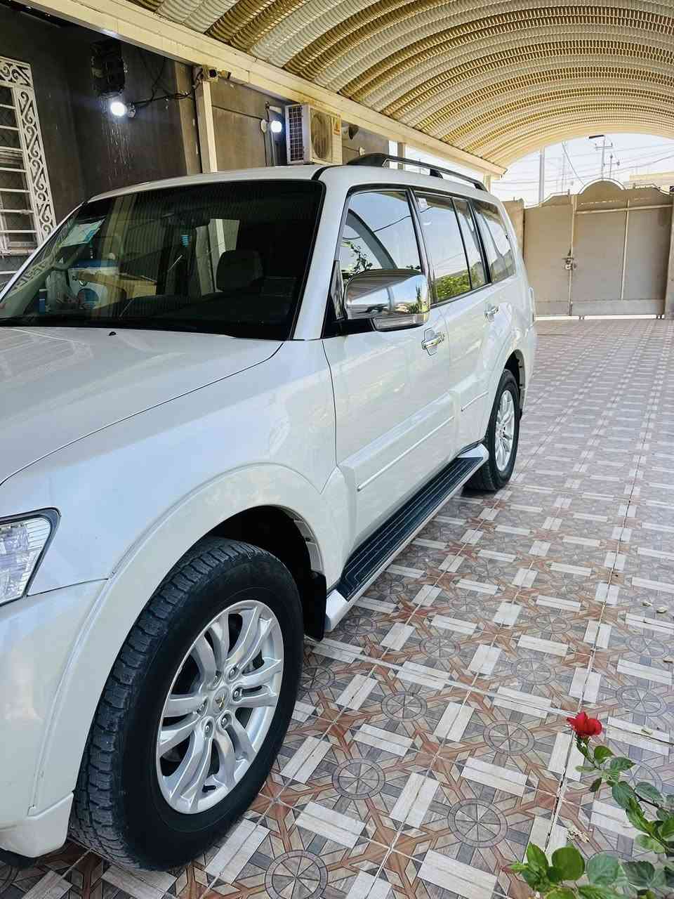 السلام عليكم
باجيرو 2020 حبتور
6 سلندر 3800
كفاله عامه
ماشيه 87 
السعر 250 وبيه مجال
المكان : بابل 
للاستفسار : *********** / ***********
