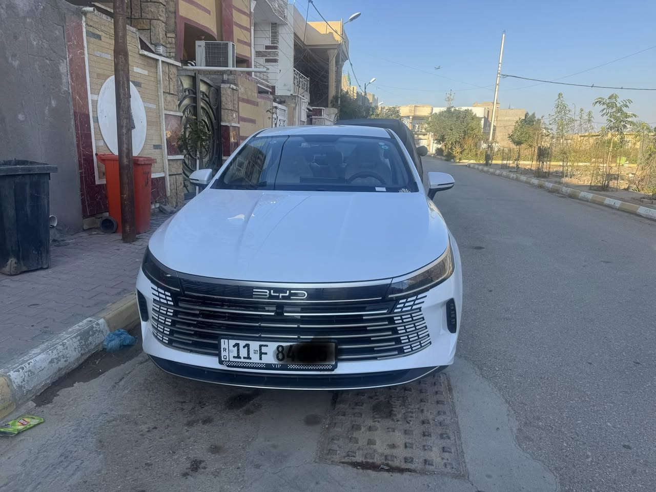 دستروير 2025
ماشيه 800 كم
رقم بغداد تحويل مباشر 
مكان السياره واسط /مركز المدينه
معروفه مواصفات الدستروير

وإذا اكو مراوس بسونك بلاص اراوس
للاستفسار 
***********
***********
