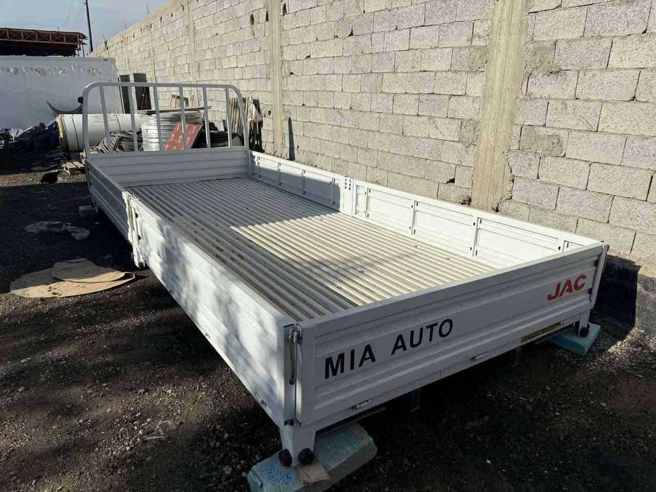 بدي كنتر 5 متر للبيع
بدي حديده كلش قوي و4خانات ينفتح 

للاستفسار ***********///***********
