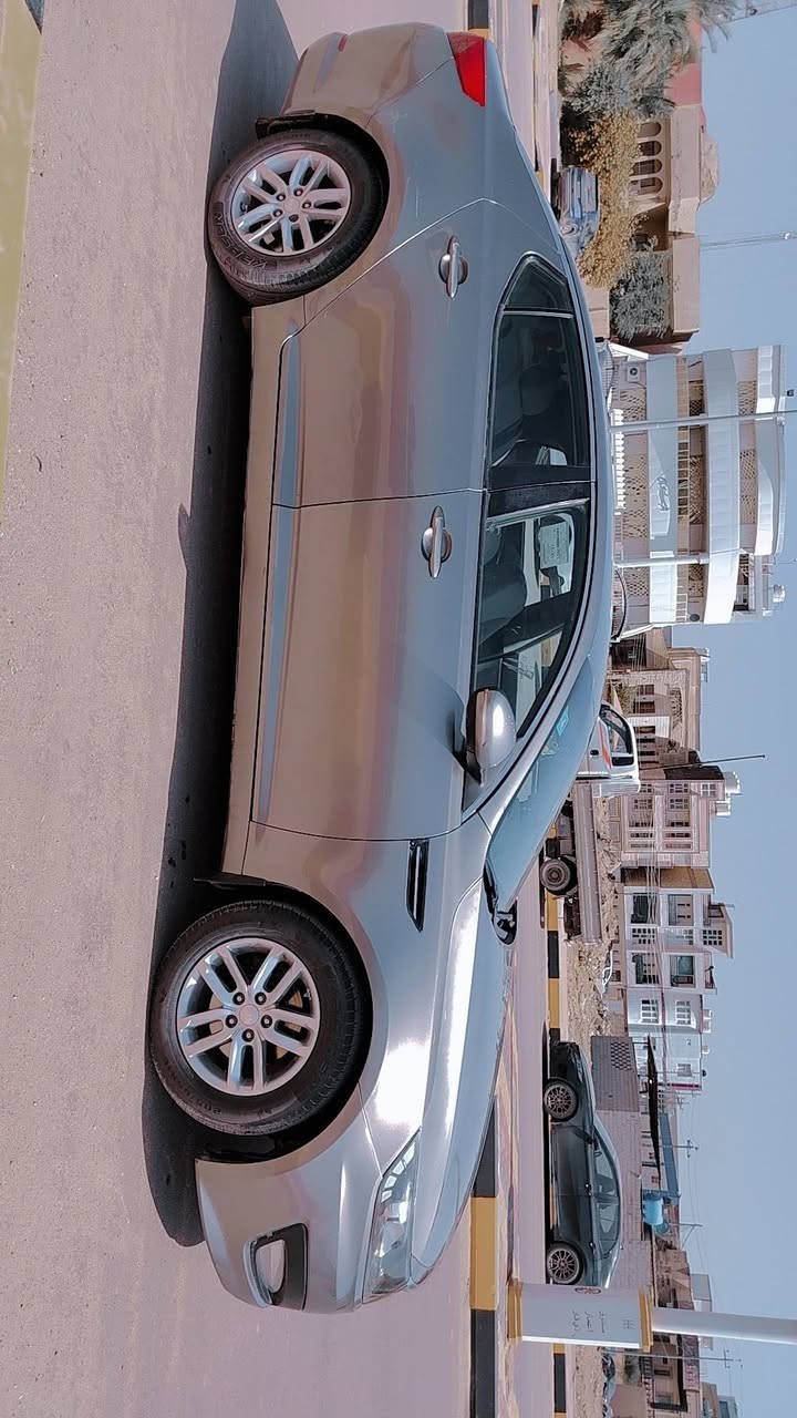 السلام عليكم اوبتيما 13 أمريكي م 2400 سعر 105      ***********
