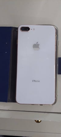ايفون 8 بلس • ٦٤ • بطارية ١٠٠٪