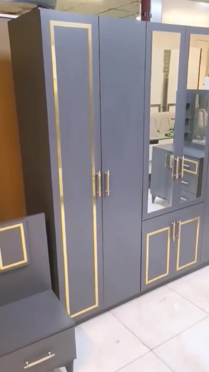 غرفه نوم 5 قطع تركي 🇹🇷
نضافة 85 💯
بسعر 500 😍
شد ونقل داخل بغداد مجاناً 🛻🪛
محافظات بكروه 💥 
إشارة 
إشارة 
إشارة إلى الأصدقاء 󱢏


**إذا كنت صاحب هذا الإعلان وتريد حذفه لأي سبب، رجاءا أرسل رسالة إلى الدعم الفني**