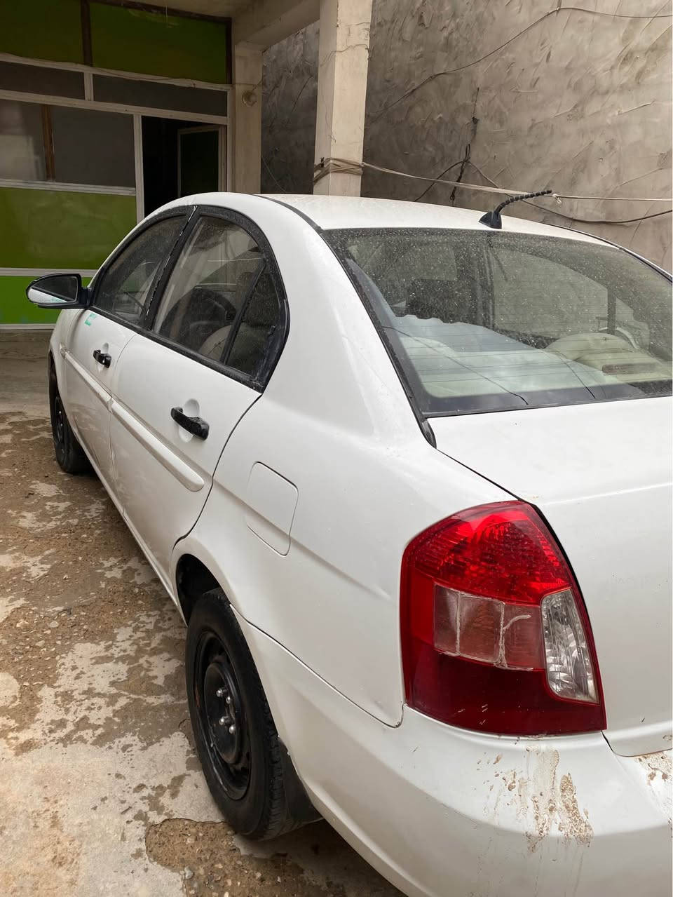 السلام عليكم هونداي اكسنت 2007 رقم ديالى دولي جديد بسمي هزه جديده سنويه لل2028 بيه صبغ الجماليه فقط بدون حادث وبدون ضربه السونار مرفق مع الصور محرك كير صدر تخم تاير كهربائيات كله جاهزه السعر ٧٤ وبيه مجال شي بسيط جدا للشراي مكاني ديالى بعقوبه حي المصطفى *********** 
*********** بعقوبة, ديالى
