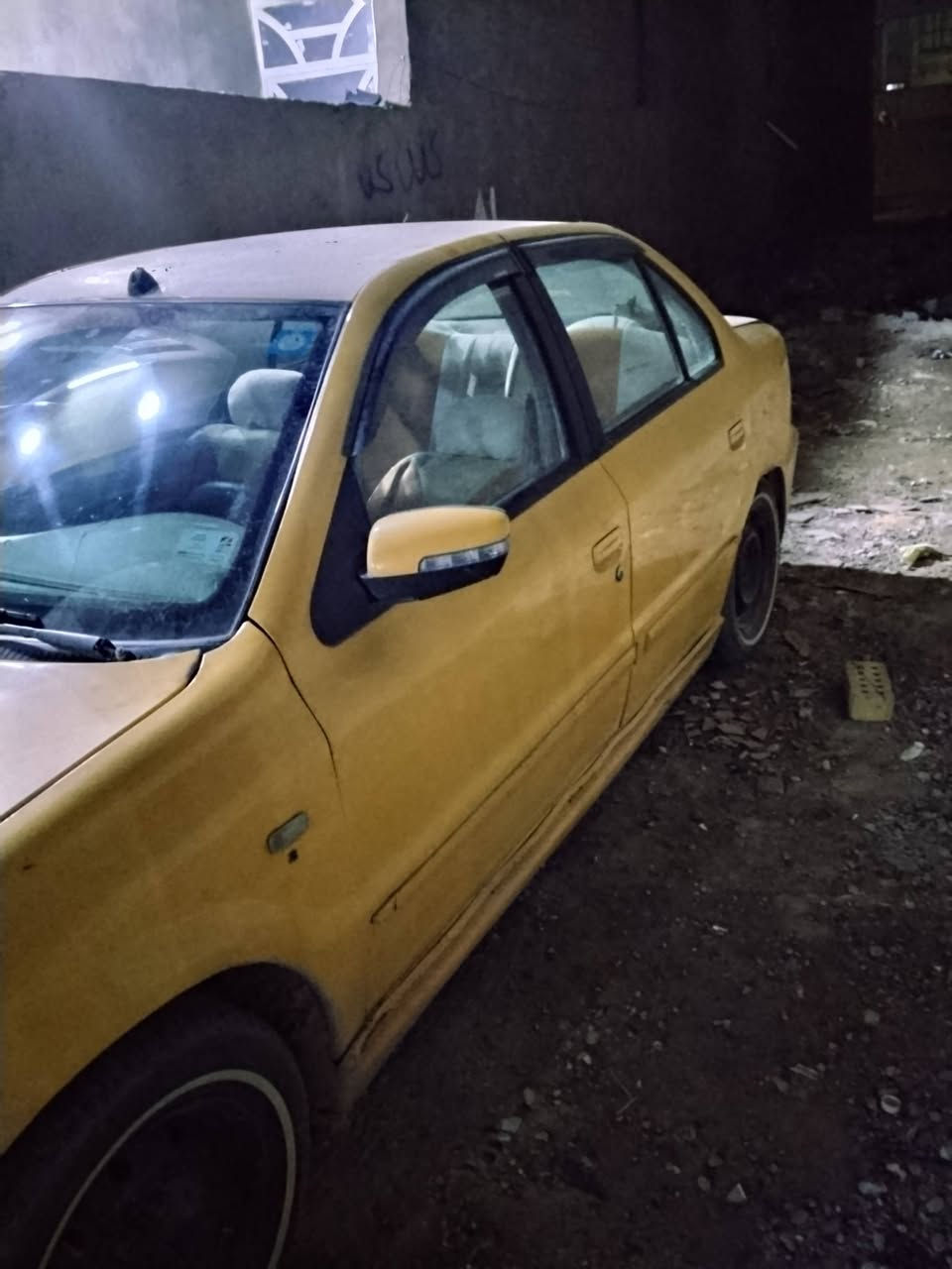 سلام عليكم عندي سمند سورن موديل ١١ تأخذ مصفره السياره بيهه تبخير قليل والنمره الخامسه تفلت  باقي السياره كلش تمام كهرباء لوز سعرهه ٢٥  بغداد الثعالبة ***********
