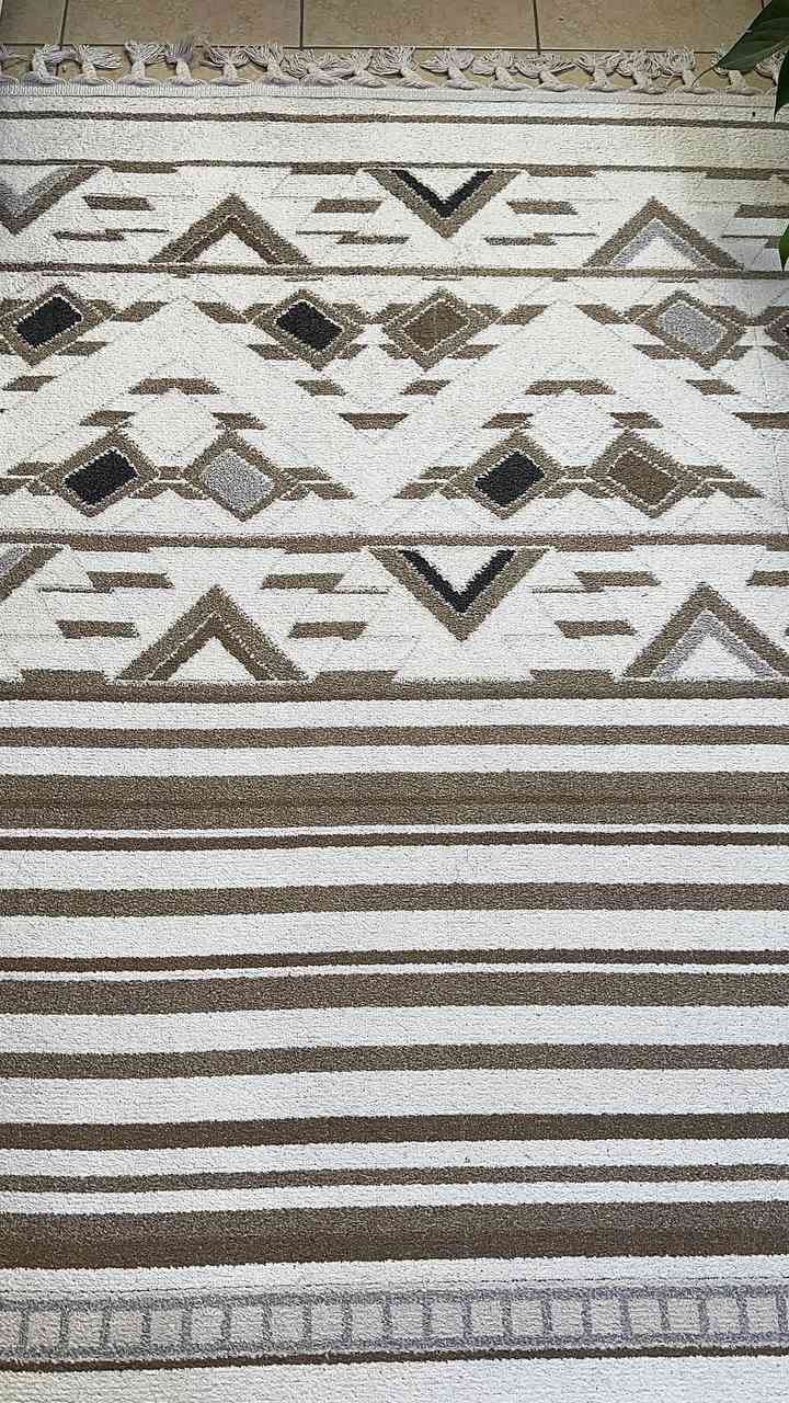 زوليه 2٫40×3٫40
مدة 80×280 
تركي ماركة اوبتيما استعمال موسم واحد نظيفه جدا
الزوليه +المدة ب150 فقط


**إذا كنت صاحب هذا الإعلان وتريد حذفه لأي سبب، رجاءا أرسل رسالة إلى الدعم الفني**