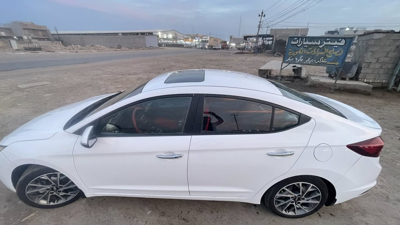 الانترا موديل 20خليجي مكفوله كفاله عامه محرك 2000 دوش رقم بغداد مشروع وطني بأسمي السياره. فول مواصفات شاشه مرايه شفط اشاره بالمرايه نقطه عمياء بالمريء ويل كب بلادي دوشمه كشنات تدفأ تبريد ماشيه 91الف السياره عالبلاد مملعوب بيها السعر155مكاني بغداد المعامل ***********
