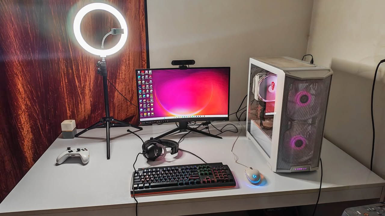 الكيس
RAM (16) 8 X 2 GB DDR4 3200 HZ RGB
CPU CORI 5 جيل الحادي عشر
GPU RTX 3070 8 GB PLAT 3 FAN RGB
SUP 750 W
MT H510 PRO
SSD 512 GB ADDLINK
HHD 1 T
CASE LIAN LI 3 FAN RGB

شاشة
MSI OPTIX G24 144 HZ 1MS

كيبورد  MEETTION RGB
ماوس LOGITCH G 102 RGB
سماعة هايبر X CLOUD 2
 السعر مليون نص قفل 🔒


**إذا كنت صاحب هذا الإعلان وتريد حذفه لأي سبب، رجاءا أرسل رسالة إلى الدعم الفني**